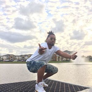 Meet your Posher, Jakeal